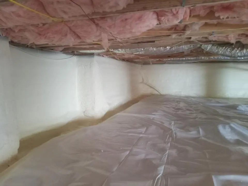 Crawl space encapsulation with closed-cell spray foam for Flat Roof Repair in Ontario
